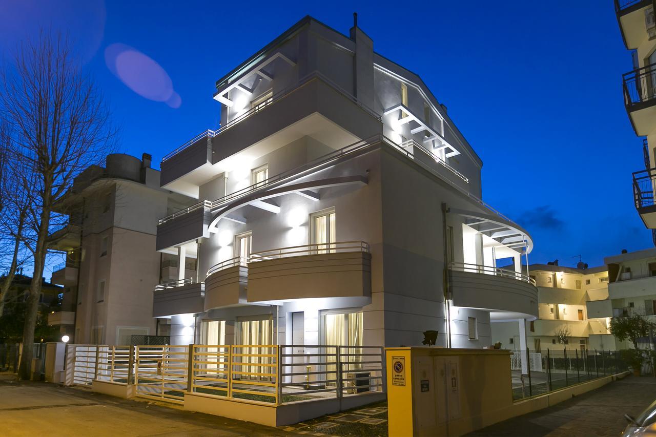 Residenza Riva Azzurra Aparthotel Rimini Exterior photo